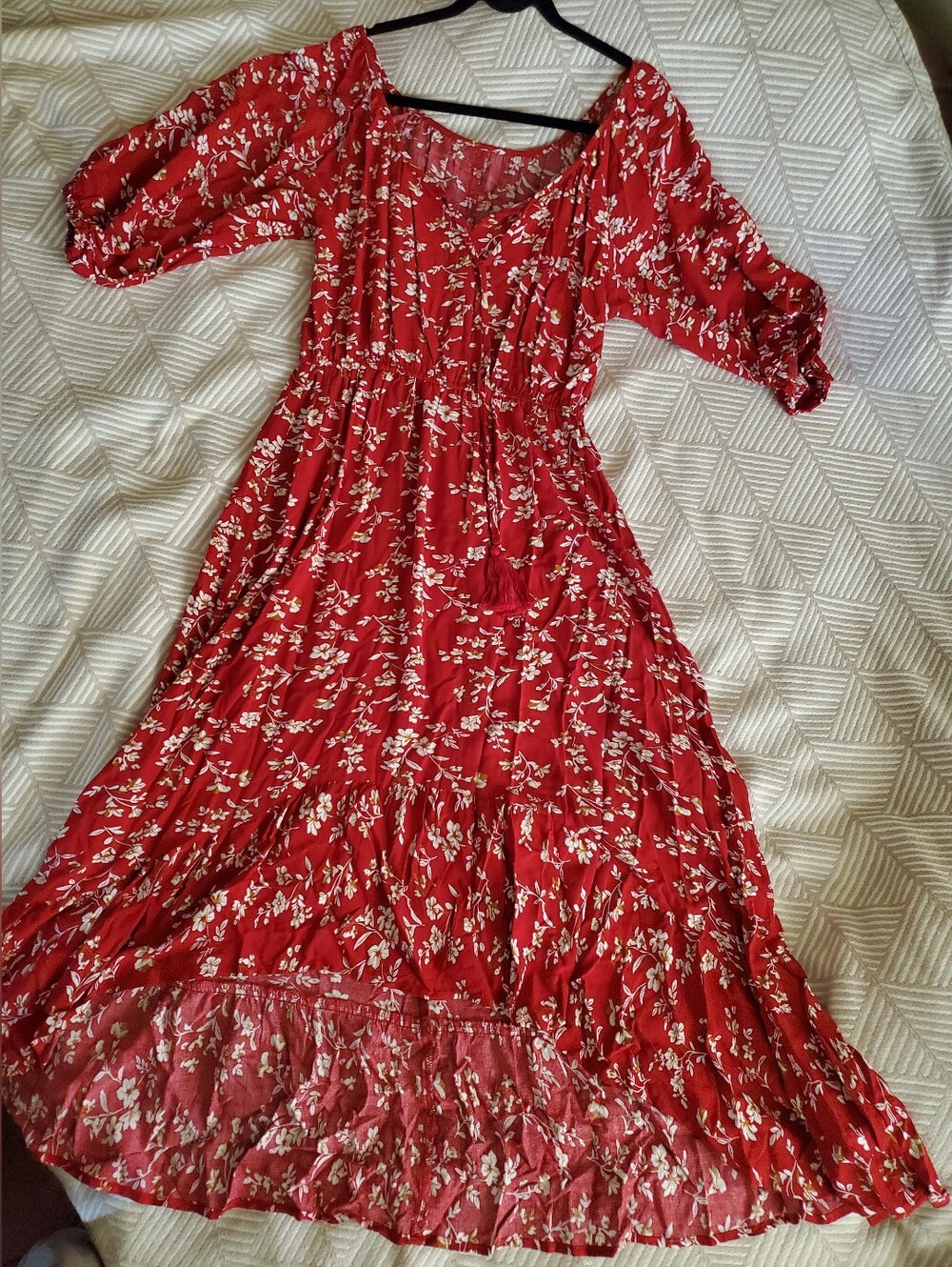 Beautiful High Low Floral Peasant Dress In Red & White With Tassels. Size Large